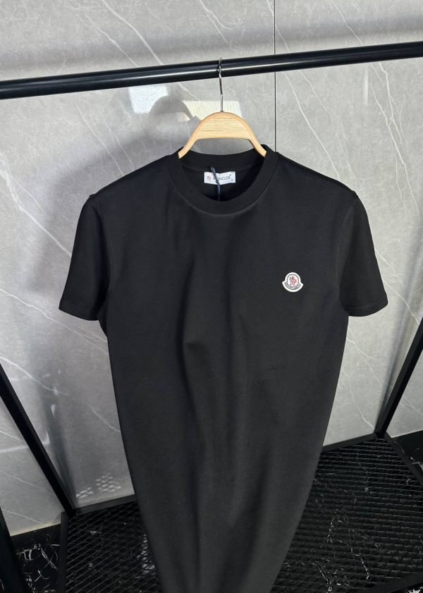 MONCLER SİYAH T-SHİRT PREMİUM 2025 - Görsel 2