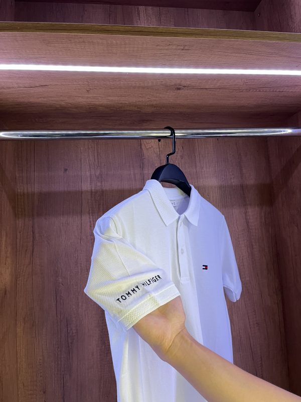 TOMMY HİLFİGER ERKEK BEYAZ T-SHİRT PREMİUM 2025 - Görsel 2